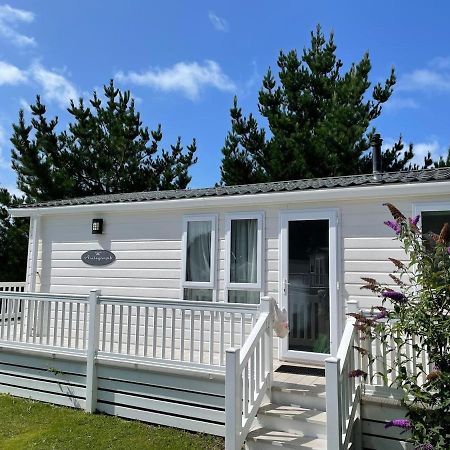 New Forest Retreat Shorefield Country Park Lymington Bagian luar foto
