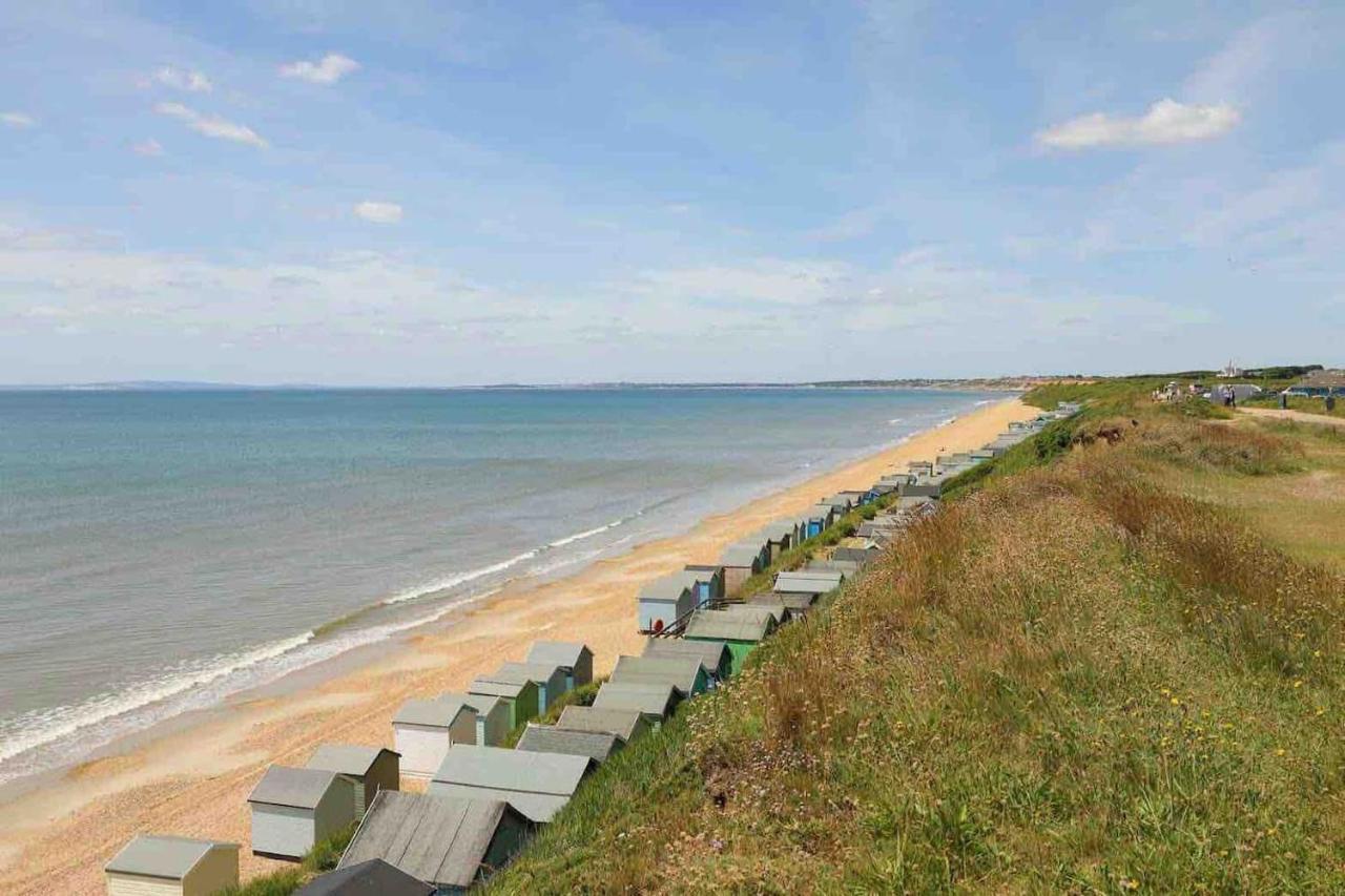 New Forest Retreat Shorefield Country Park Lymington Bagian luar foto